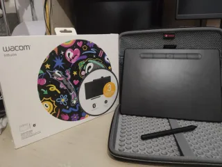 Tableta Gráfica Wacom Intuos M