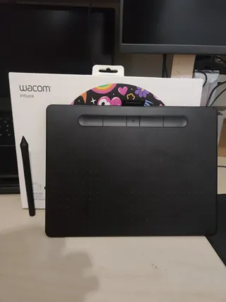 Tableta Gráfica Wacom Intuos M
