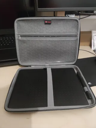 Tableta Gráfica Wacom Intuos M