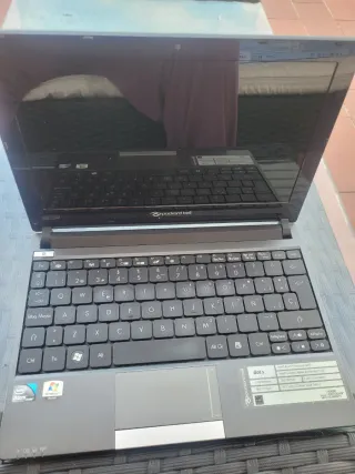 Mini Portátil Packard Bell + Funda Transporte