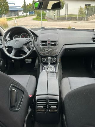 Mercedes-Benz C220 2010