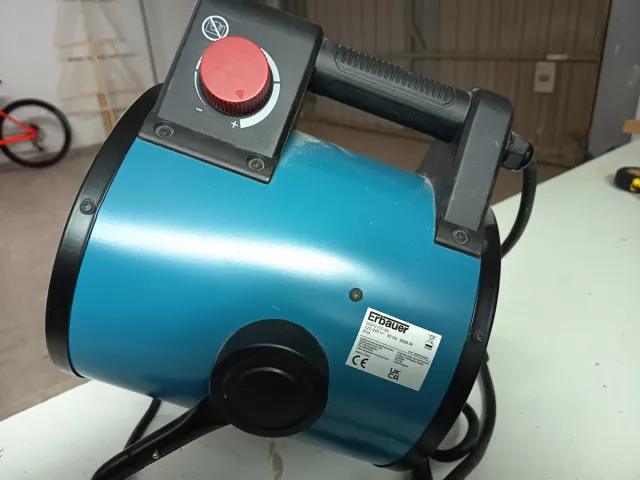 Calefactor Eléctrico Erbauer