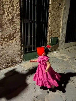 ✨Traje de flamenca niña y mujer rosa y lunares.