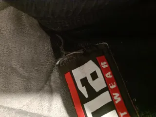 Kimono y Guantes Buddha MMA Negros