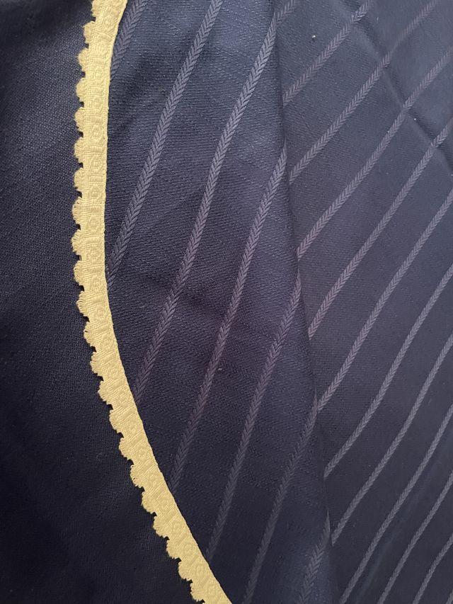 Copriletto matrimoniale blu a righe