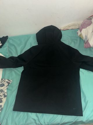 Sudadera Nike Tech Negra ORIGINAL158-170NEGOCIABLE