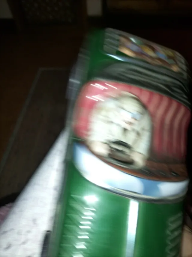 Caja de bombones vintage coche