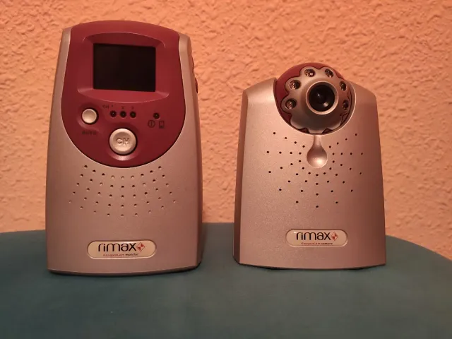 Cámara Vigilancia Bebé Rimax + Monitor