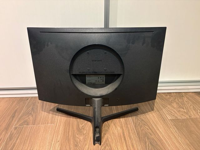 Monitor Gaming Curvo 27 FHD 240Hz 4ms