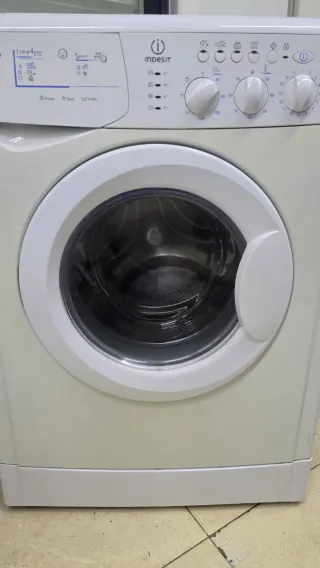 Lavadora/Secadora Indesit 6/4kg Class A Rpm 1200