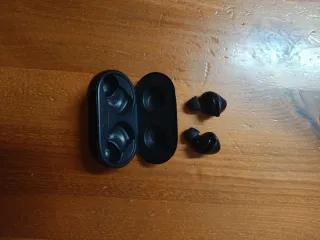 Cascos Inalámbricos Samsung Negros