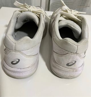 Sneakers Asics bianche e grigie