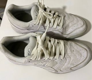 Sneakers Asics bianche e grigie