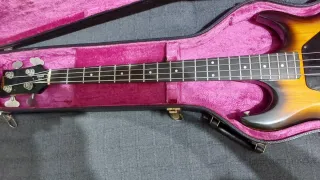 Bajo Gibson Ripper 1976