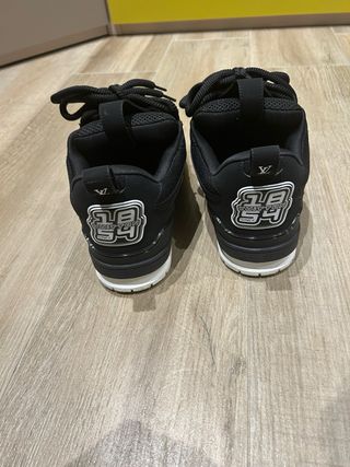Louis Vuitton Skate Nere