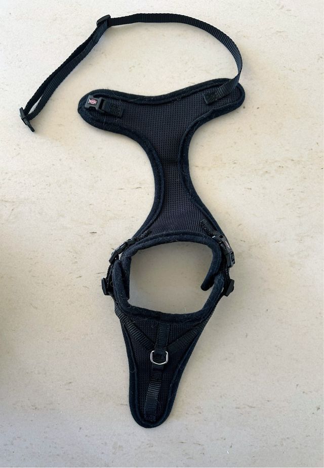 Arnés Trixie para gatos y mascotas pequeñas