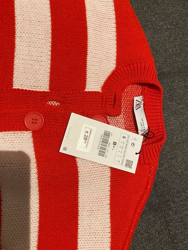 Chaqueta Zara Rayas Rojas y Blancas Talla S