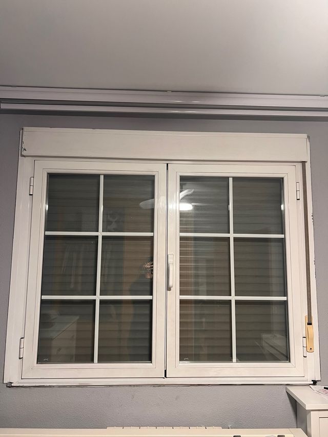 6 Ventanas abatibles aluminio
