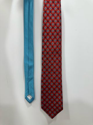 Corbata Victorio & Lucchino Roja y Azul