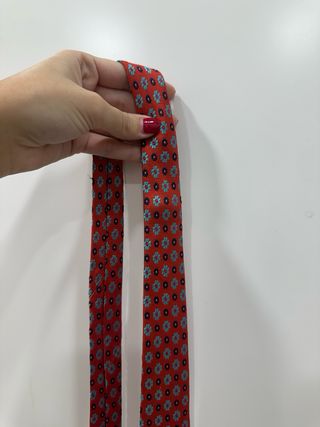 Corbata Victorio & Lucchino Roja y Azul