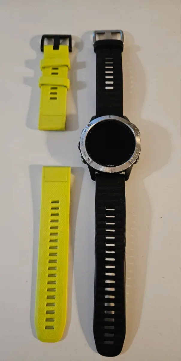 Garmin Fenix 6 + 2 pulseiras (preta e amarela)