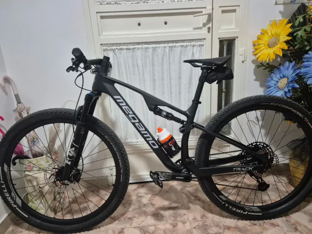 Bicicleta de Montaña megamo track