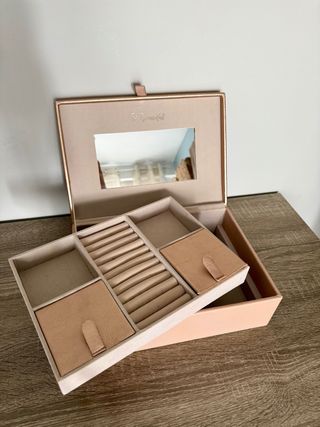 Joyero Maisons du Monde Beige y Rosa