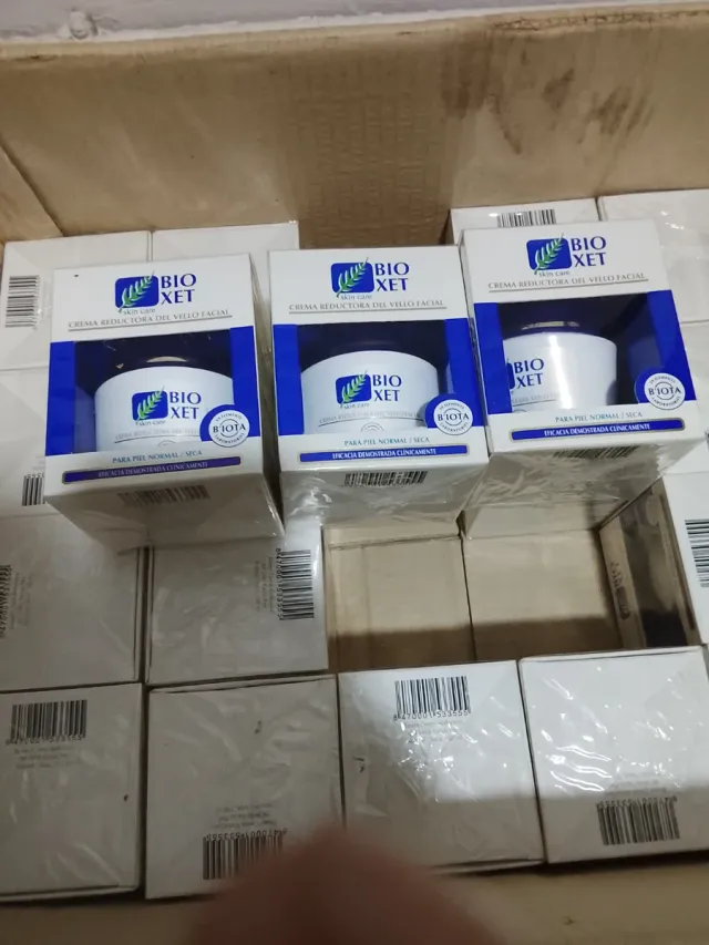 Lote 20 Cremas Reductora Vello Facial Bioxet