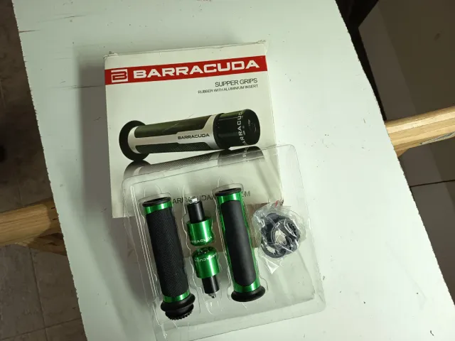Puños Moto Barracuda Verdes