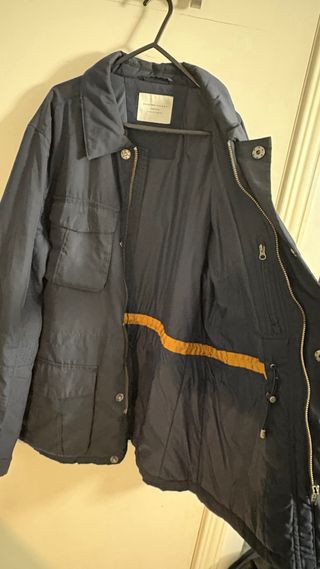 Chamarra azul marino