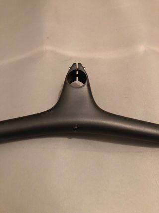 Manillar integral carbono