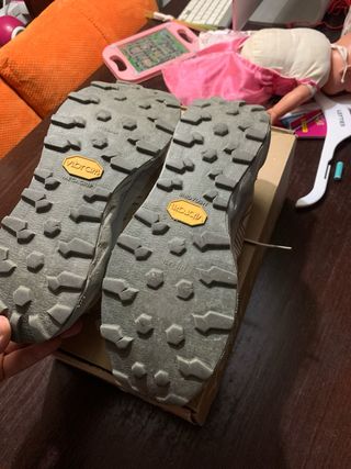 Zapatillas NNormal Tomir 1.0 Beige/Azul