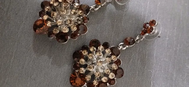 Pendientes bisutería flor marrón y plata