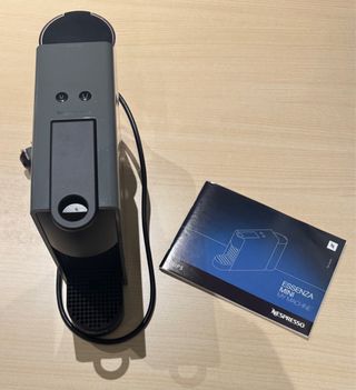 Cafetera Krups Nespresso Essenza Mini