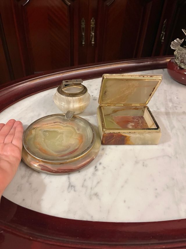 Conjunto Cenicero, Mechero y Caja Cigarrera Ónix