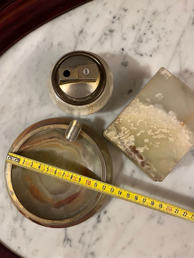 Conjunto Cenicero, Mechero y Caja Cigarrera Ónix