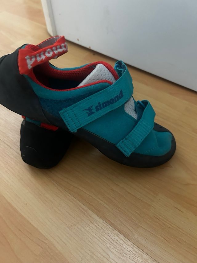 Zapatillas de escalada Simond