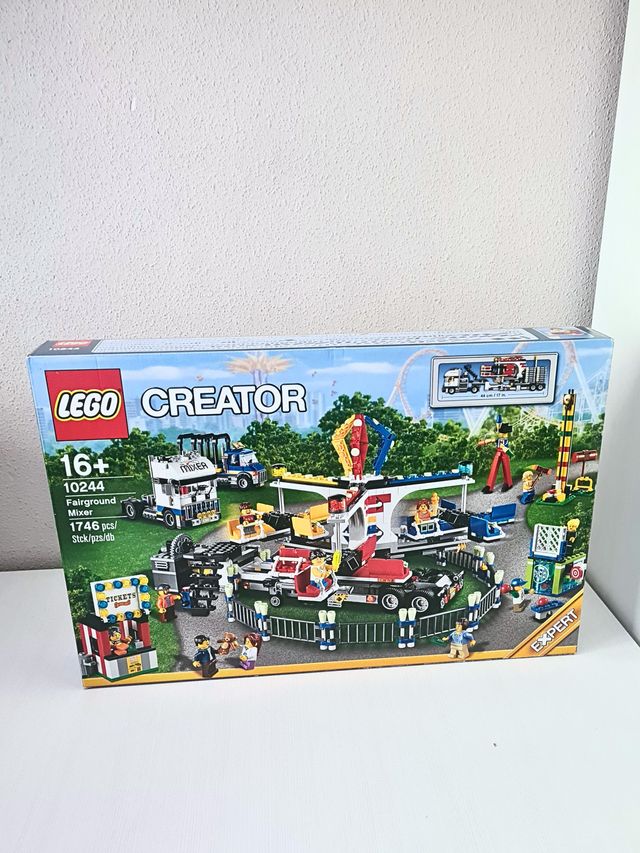 LEGO Creator 10244 Fairground Mixer