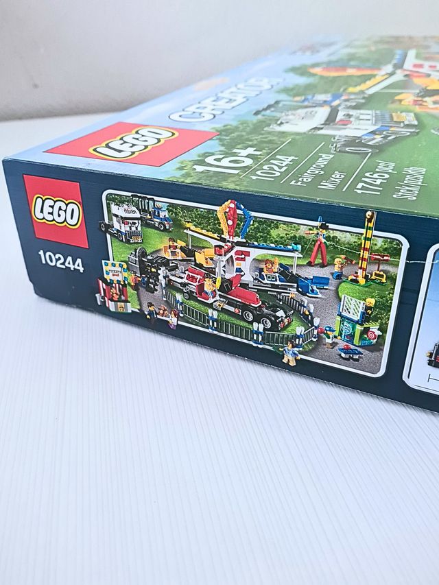 LEGO Creator 10244 Fairground Mixer