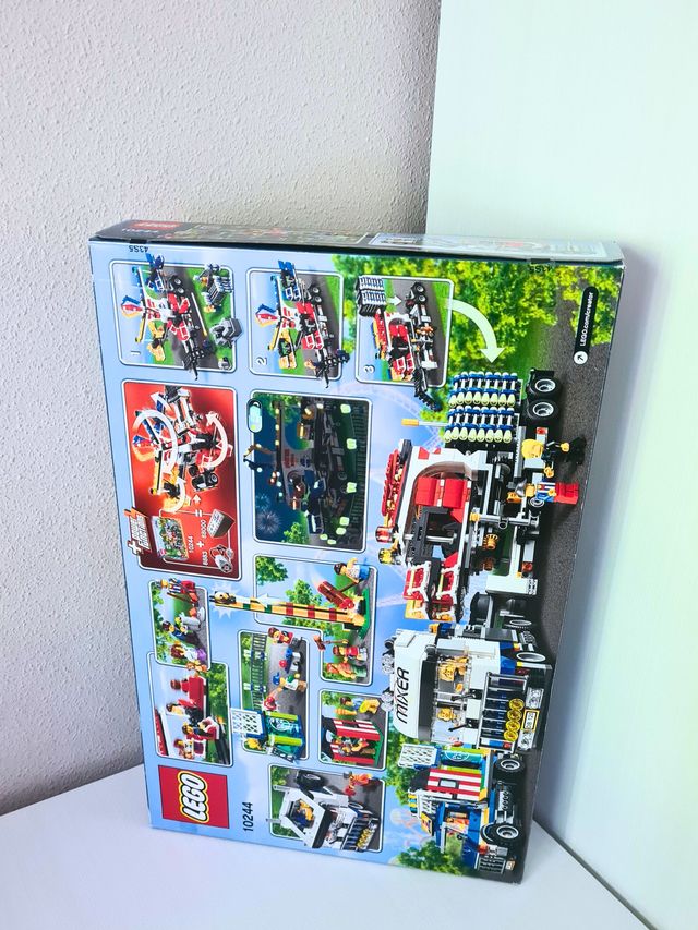 LEGO Creator 10244 Fairground Mixer