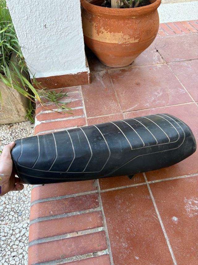 Asiento Derbi Variant