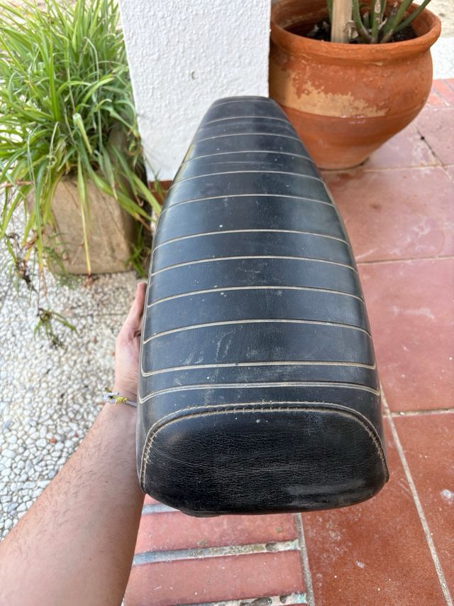 Asiento Derbi Variant