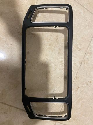 Radio Coche Marco y Cableado