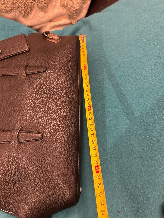 Bolso Agnona Piel Negra Granulada/ guardapolvo