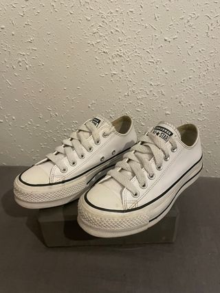Converse cuero Blancas Talla 36