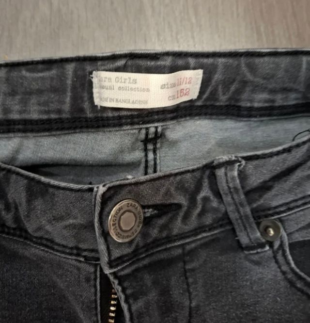 Vaqueros negros niña