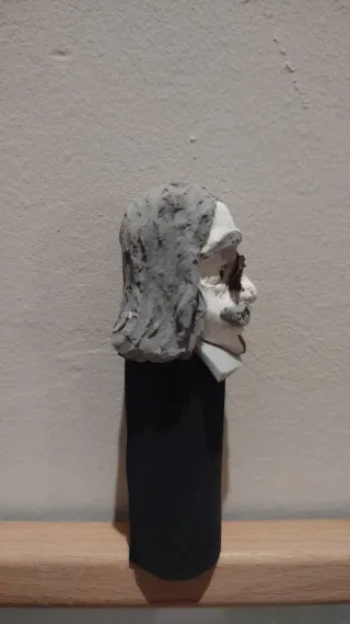 Marioneta guiñol de dedo del poeta Quevedo