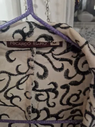 Blazer corto estampado Ricardo baro Talla M