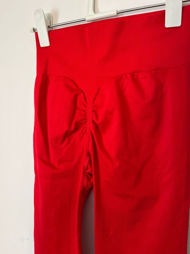 Leggings Push Up Rojos Shein