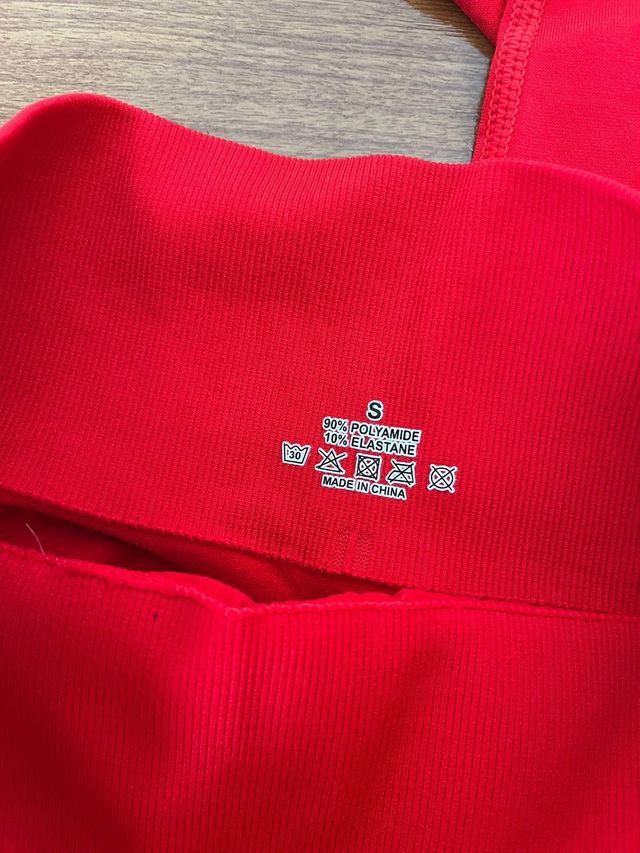 Leggings Push Up Rojos Shein